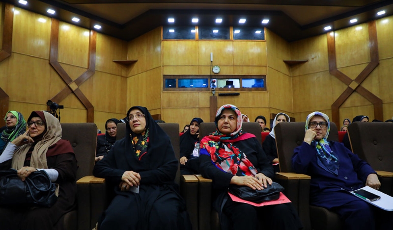 نخستین کنگره سراسری انجمن روزنامه نگاران زن ایران برگزار شد