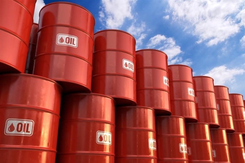 عرضه نفت در بازار جهانی کاهش یافت