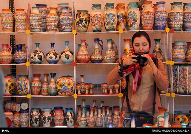 رونق اشتغالزایی در کردستان با پرداخت تسهیلات حوزه گردشگری و صنایع‌دستی