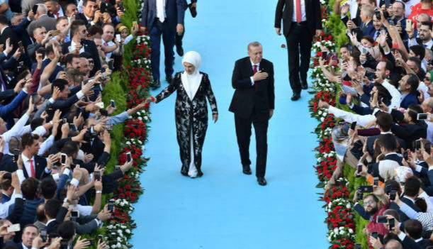 مراسم تحلیف رییس جمهور ترکیه با حضور مقاماتی از ۵۰ کشور در بش تپه آنکارا برگزار شد.