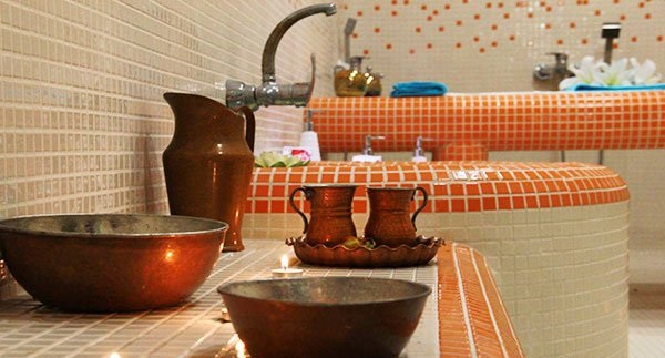 چهل دقیقه حمام مراکشی در حمام سرای هورسان با ۵۰درصد تخفیف