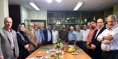 دیدار مدیرکل هنرهای تجسمی با اعضای شورای عالی انجمن خوشنویسان ایران