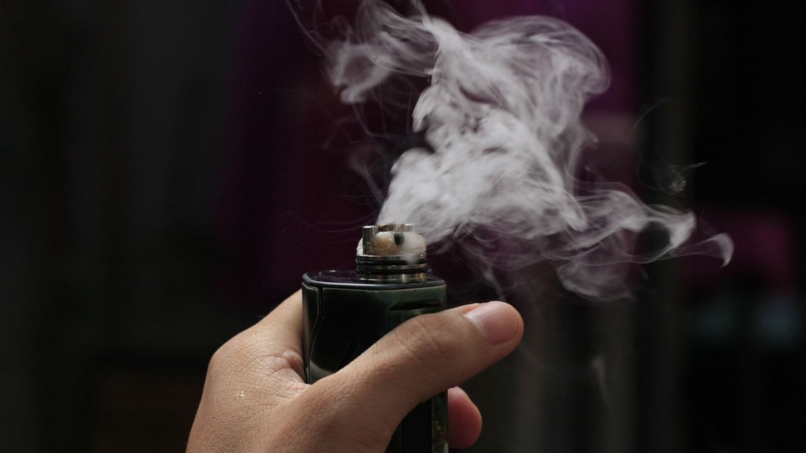 اخبارجدیدترین روش ترک سیگار استفاده از بلوتوث