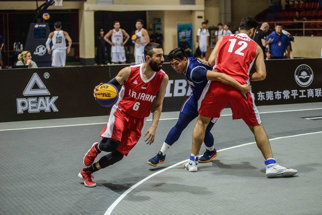 صعود نماینده ایران به فینال بسکتبال ۳ نفره دانشجویان آسیا