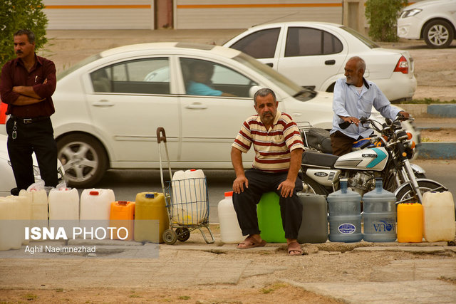 خرمشهری‌ها آب می‌خرند، “۲۰ لیتری”…