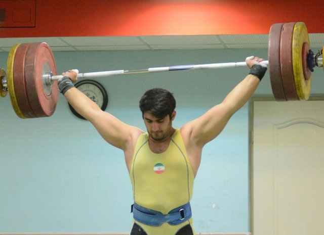 برنز یک‌ضرب ایران در دسته ۱۰۵ کیلوگرم وزنه‌برداری قهرمانی جوانان جهان