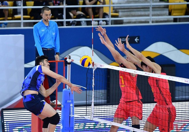 پیروزی مقتدرانه والیبالیست‌های جوان ایران برابر مدافع عنوان قهرمانی