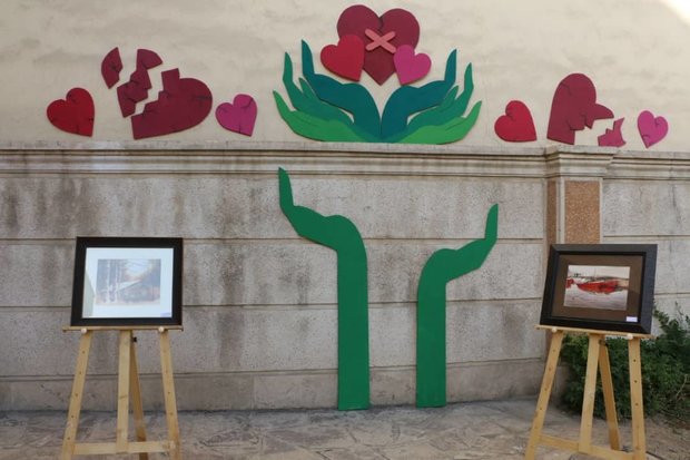 برپایی نمایشگاه آثار هنری به نفع مادران در حال بهبود از اعتیاد