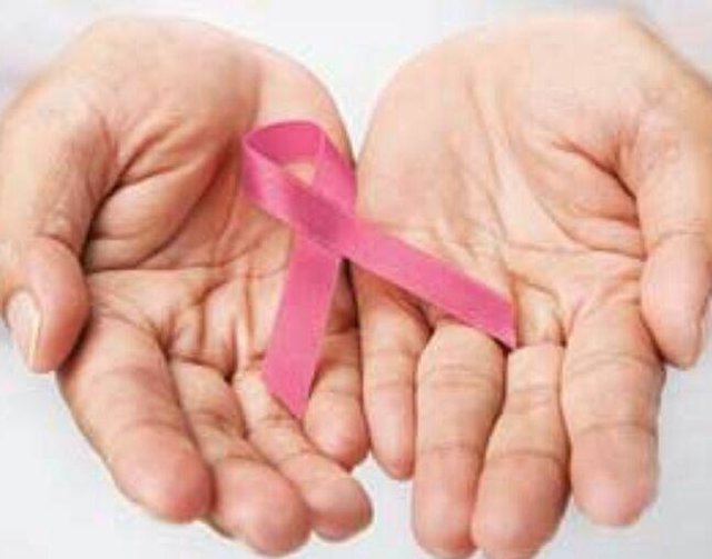۱۰ درصد سرطان‌های سینه ژنتیکی است
