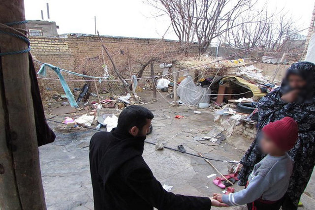 ۹۰۰۰ خانوار سیستان و بلوچستانی فقیرتر شده‌اند
