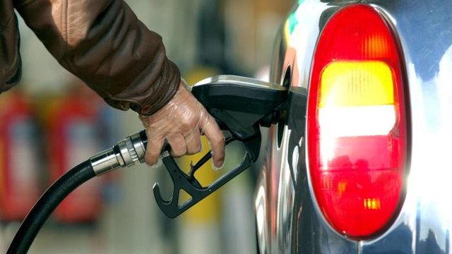 روند صعودی مصرف بنزین در همدان