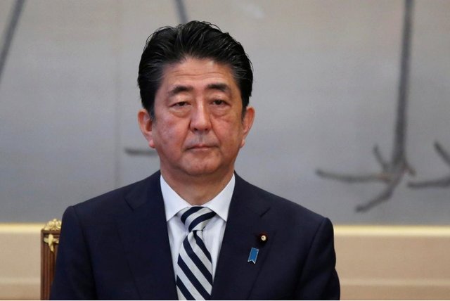 شینزو آبه به دنبال حفظ جایگاه نخست وزیری ژاپن برای ۳ سال دیگر