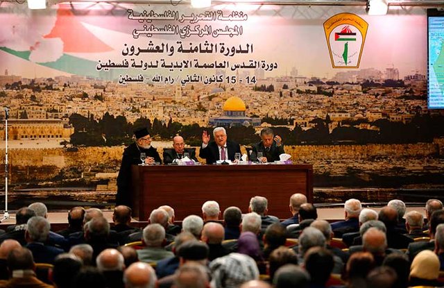 تاکید شورای مرکزی فلسطین بر قطع روابط با آمریکا و مخالفت با آتش‌بس احتمالی در غزه