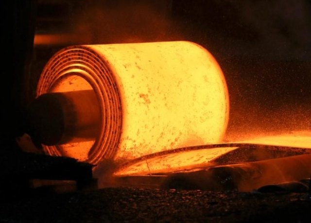 ناله بزرگترین تولید کننده خصوصی فولاد کشور از سود بالای تسهیلات