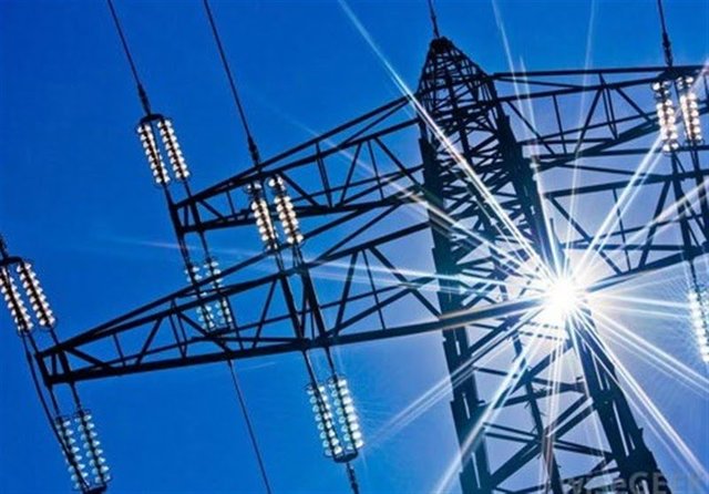 کاهش ۳٫۲ درصدی پیک مصرف برق در خوزستان