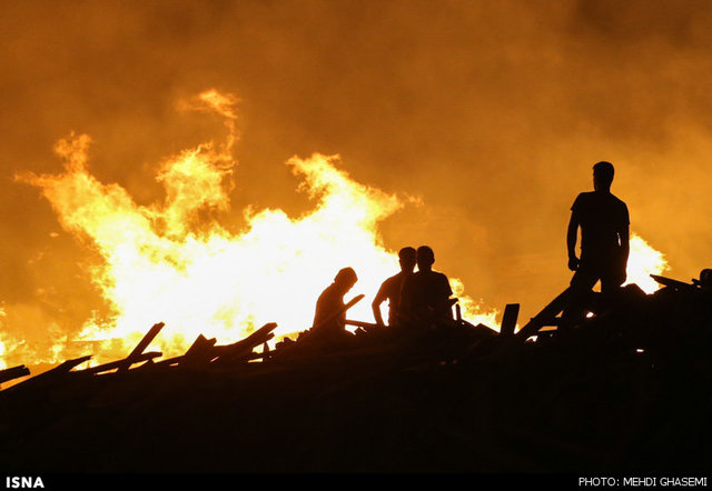 مهار آتش‌سوزی در شرکت شیر پگاه خوزستان