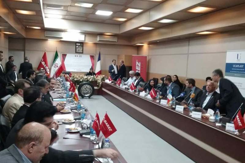 امضای تفاهمنامه همکاری فنی تایر میان ایران و فرانسه