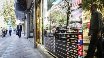 خواب یک روزه در بازار ارز بین بانکی در ۲۷ آبان ۹۷