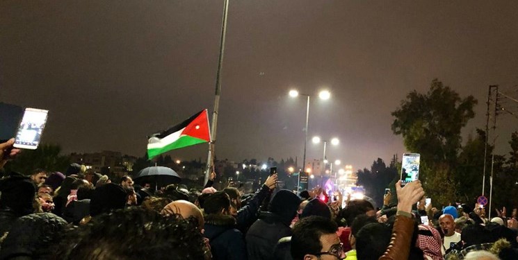 هشدار دولت اردن به معترضان به قانون مالیات بر درآمد