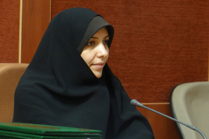 در اداره کل بانوان استانداری قزوین به روی همه زنان باز است