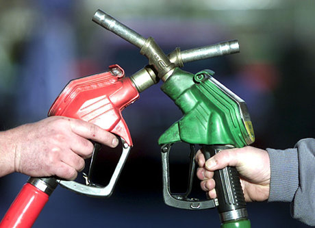 کمیسیون تلفیق هنوز هیچ تصمیمی درباره قیمت بنزین در سال ۹۸ نگرفته‌ است