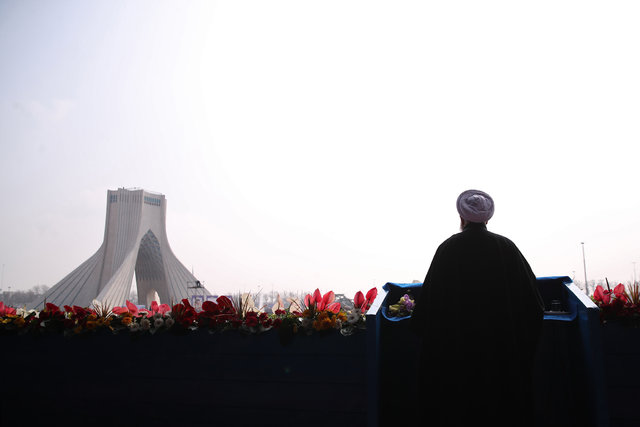 سخنرانی روحانی در مراسم ۲۲ بهمن تهران آغاز شد