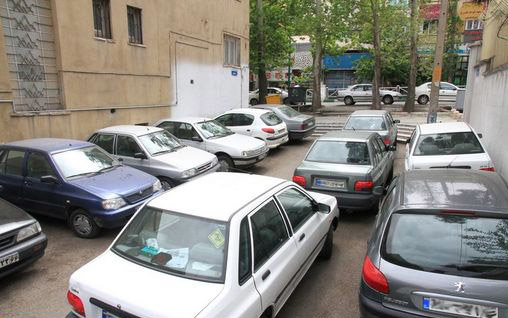 ۱۰۰ پارکینگ غیرمجاز کرمانشاه ساماندهی می‌شود