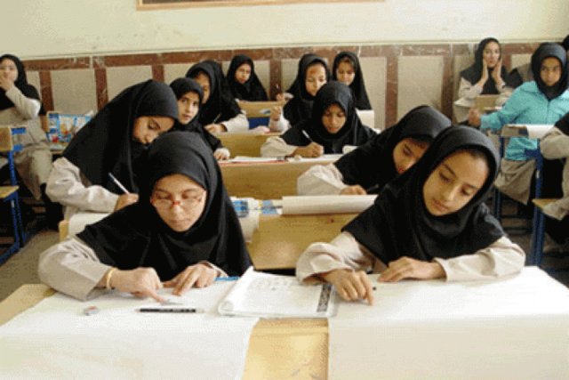 اجرای طرح “هر دانش آموز یک رئیس ساماندهی” در منطقه ۱۷ تهران