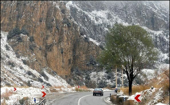 بارش برف و کولاک در ارتفاعات ۱۰ استان