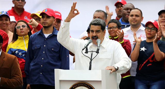 مادورو: ونزوئلا آماده ازسر گیری مذاکرات با آمریکاست