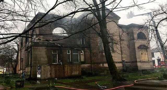آتش‌سوزی بزرگ در کلیسای تاریخی  “بلکبرن” انگلیس