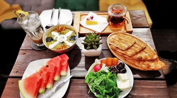 رستوران نمکدون با ۵۰ درصد تخفیف در تهران