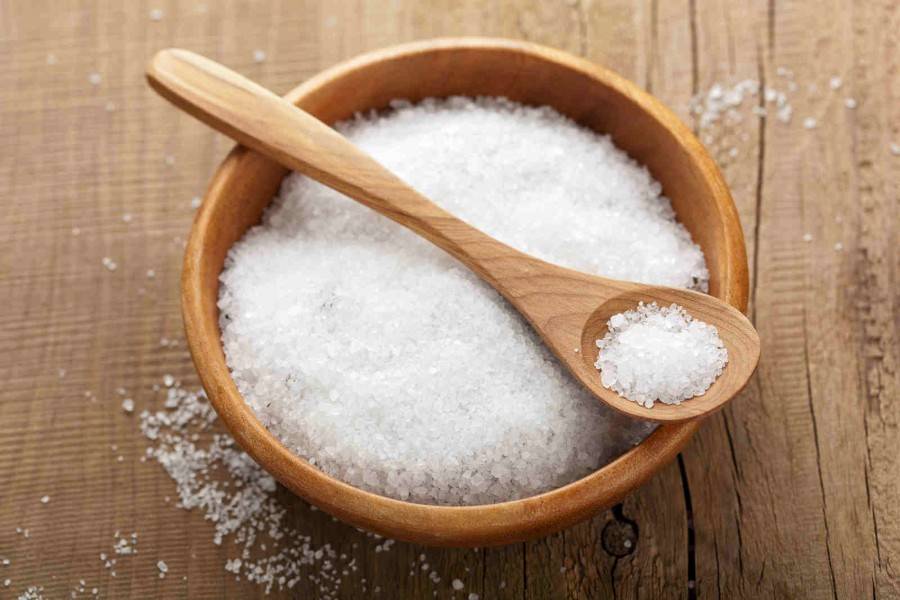میزان نیاز روزانه نمک در یک فرد سالم چقدر است؟‌