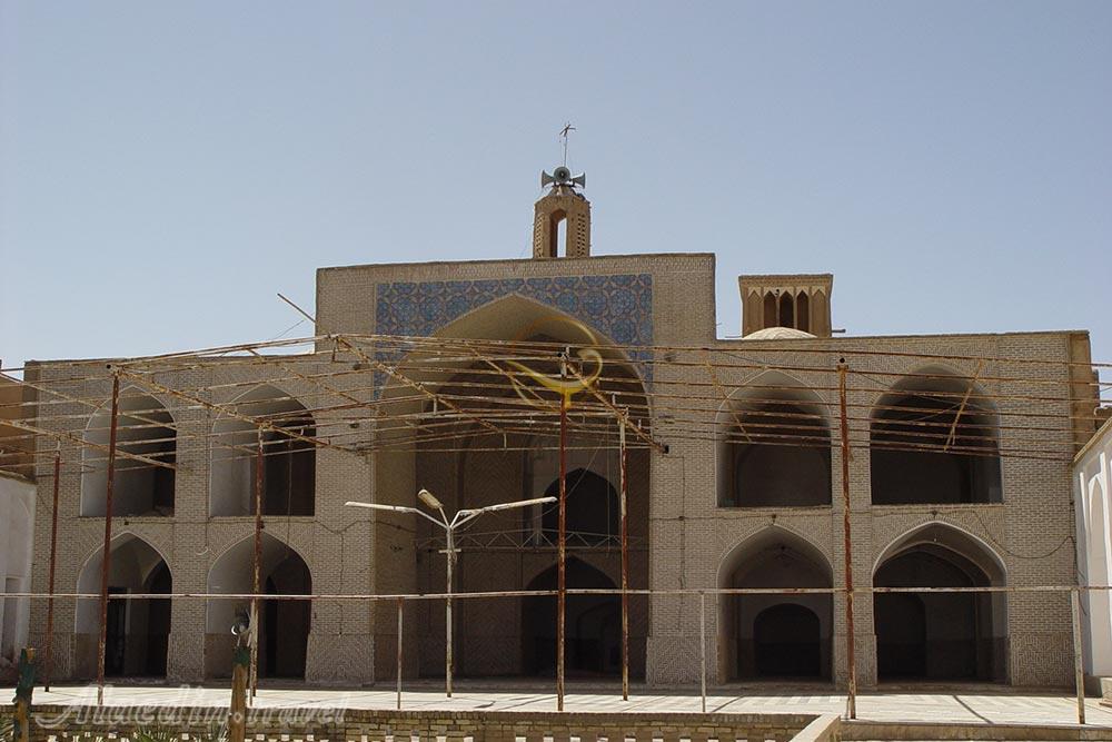 مسجد جامع بافق؛ فراموش‌شده یا در حال مرمت؟
