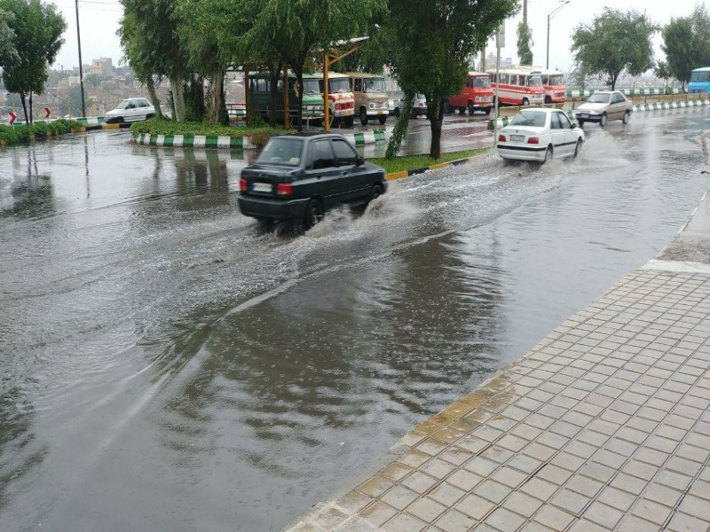 وضعیت بارش ها در پرباران ترین و کم باران ترین استان های کشور