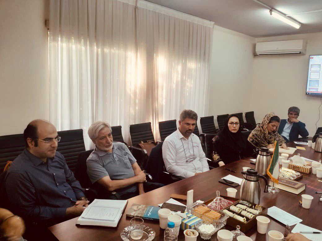 چهل و هشتمین نشست تخصصی کمیسیون توسعه بازرگانی بنیاد امید ایرانیان