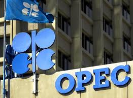 واکنش بازار نفت به تمدید توافق اوپک پلاس