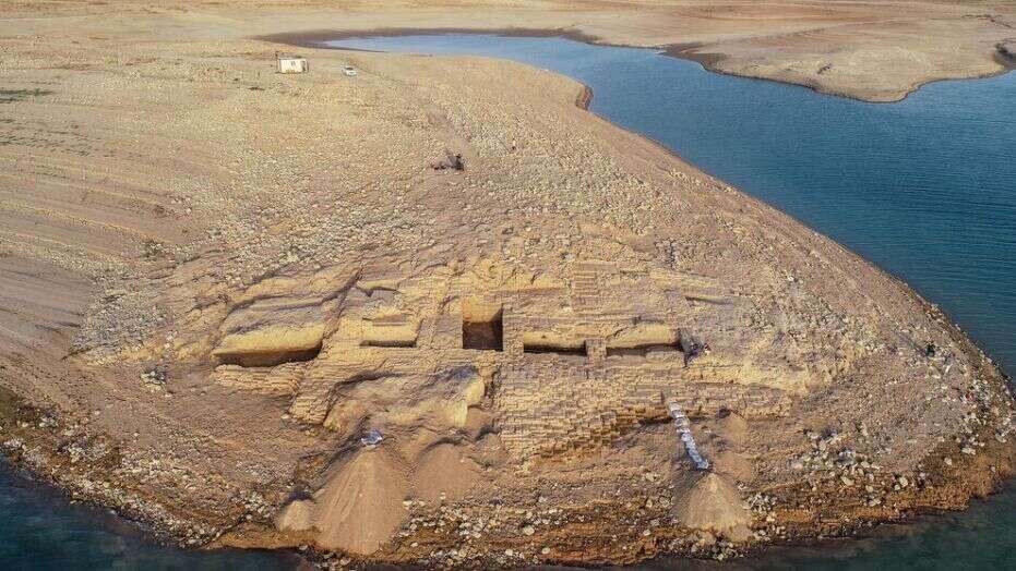 کشف قلعه ۳۴۰۰ ساله به دلیل خشکسالی در کردستان عراق