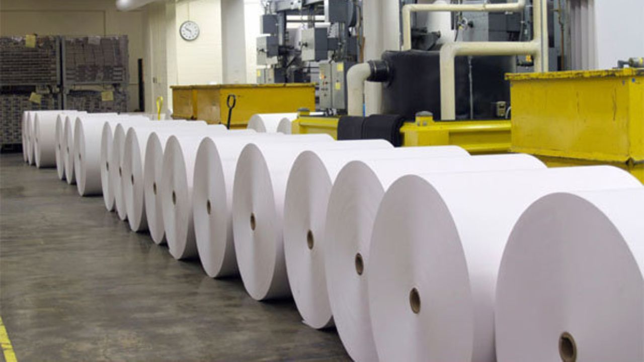 واردات ۸۰ هزار تنی کاغذ در سال جاری
