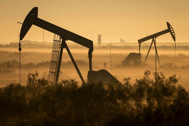 جهش قیمت نفت با امیدواری بازار به کاهش تولید