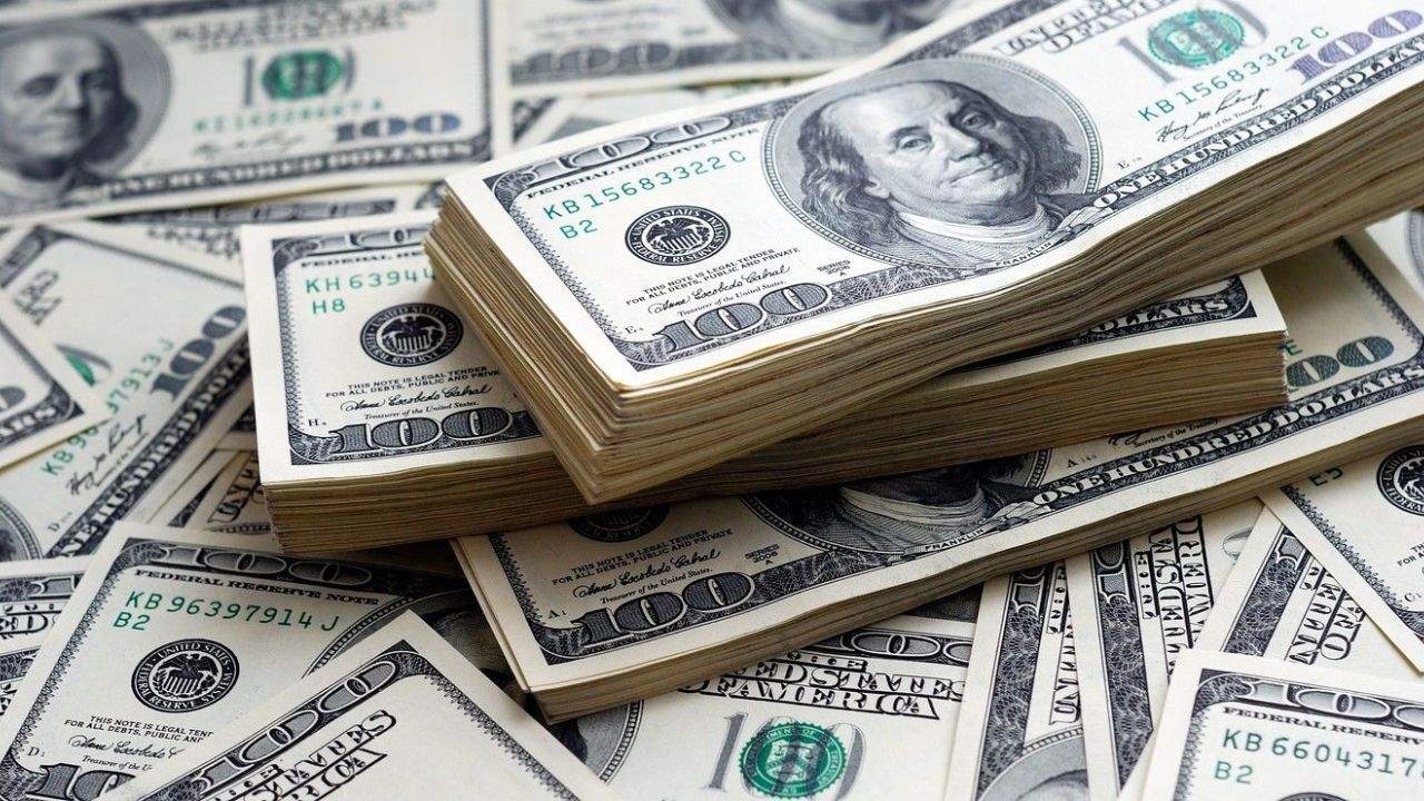 تداوم عقب‌نشینی دلار در کانال ۱۱ هزار تومان