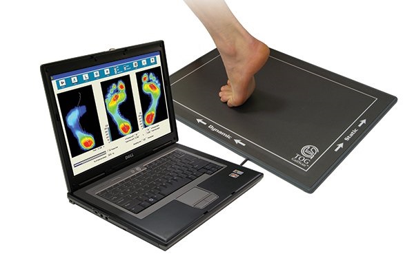 استفاده از یک جلسه اسکن کف پا در مرکز پزشکی مهر گستر با ۸۸درصد تخفیف