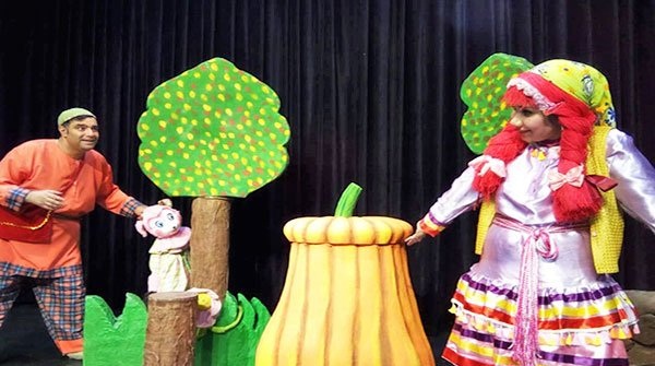 نمایش عروسکی دزد قصه ها در سالن نمایش پارک ارم با ۳۰درصد تخفیف