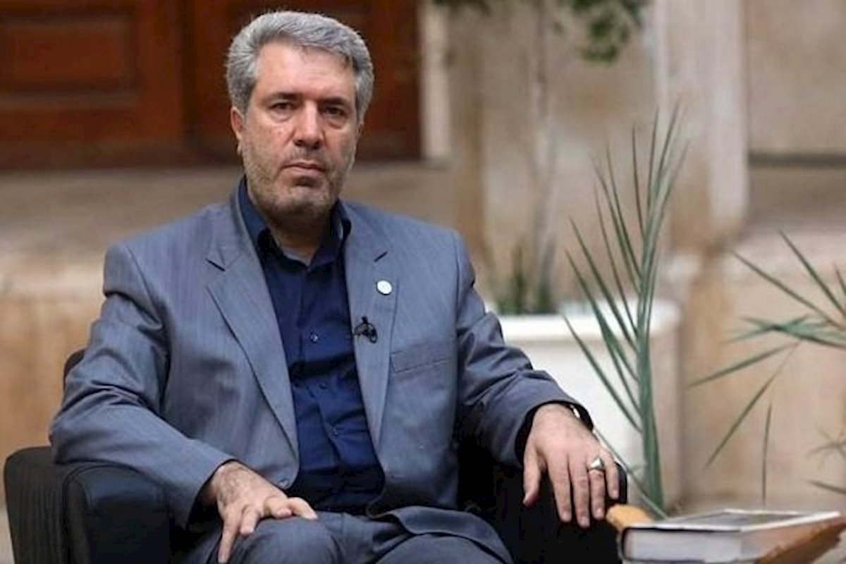 دکتر مونسان ثبت ملی بافت ۶ روستا را به استاندار کرمانشاه ابلاغ کرد