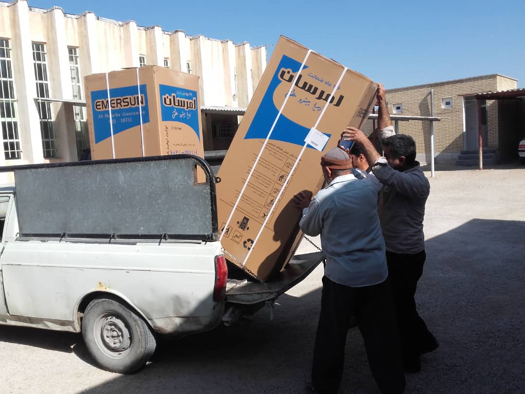 اهدای ۲۷۱ دستگاه یخچال به مددجویان کمیته امداد مازندران