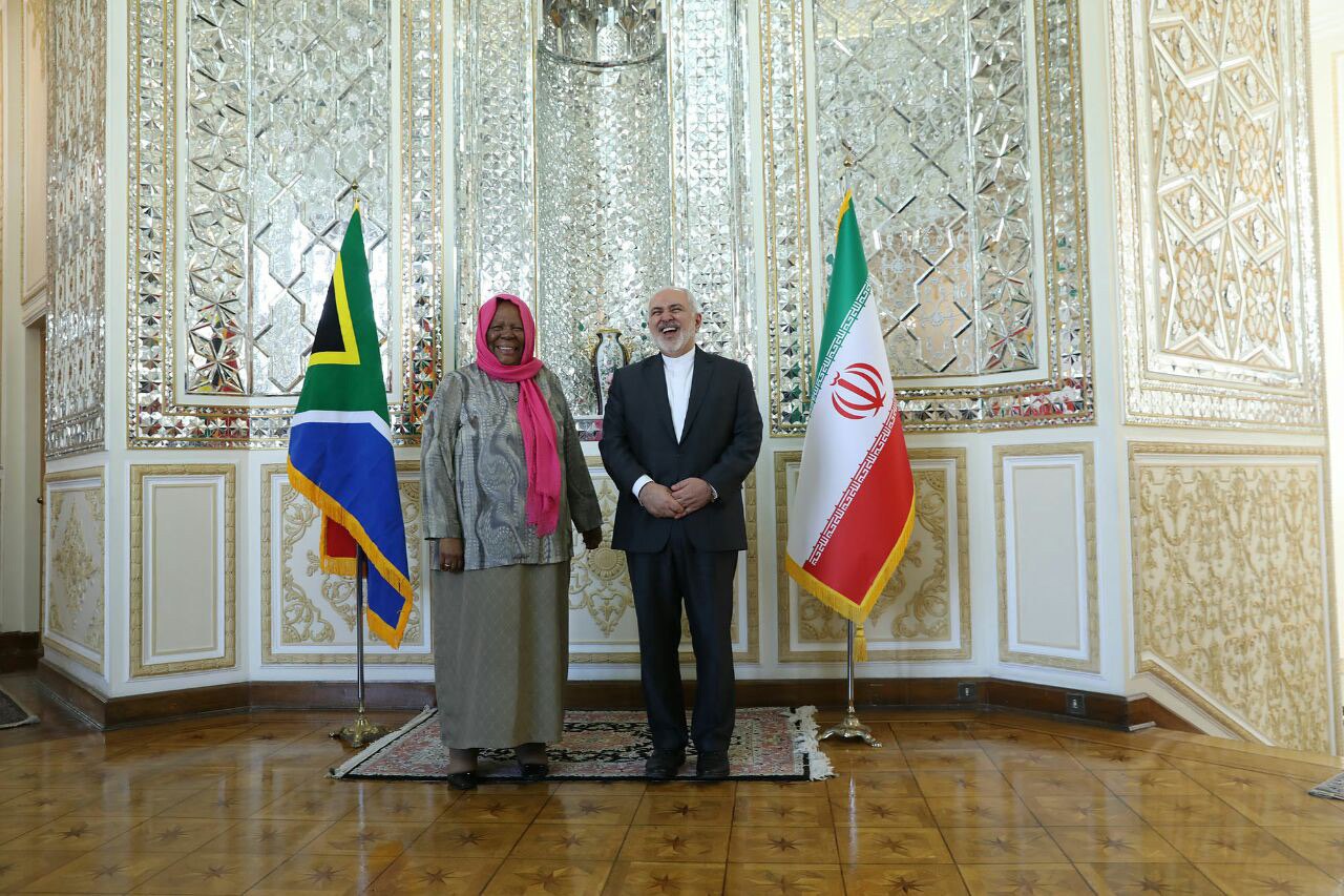 دیدار دکتر ظریف با وزیر امور خارجه آفریقای جنوبی