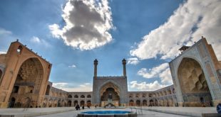 ایوان شرقی مسجد جامع عتیق اصفهان