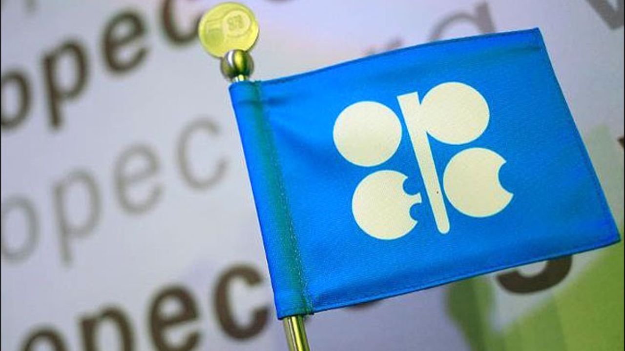 پیش بینی نفت ۴۰ دلاری در صورت عدم تمدید توافق کاهش تولید اوپک