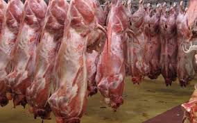 انتقاد مسئولان از نرخ بالای گوشت در بازار