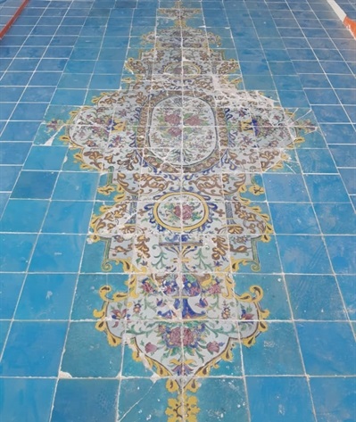 مرمت تزئینات کف ایوان در ضلع شمالی مسجد امام اصفهان به پایان رسید